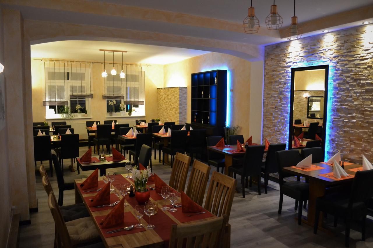 B&B Mediterran Nassau ナッサウ エクステリア 写真